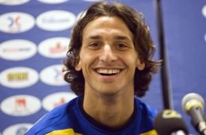 ibra laughing